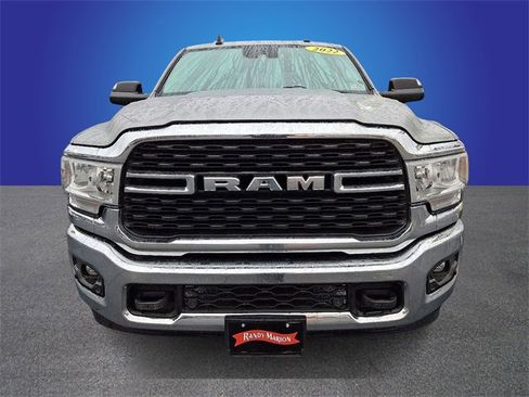 Used 2022 RAM 2500 Big Horn w/ Level C Equiment Group image 2