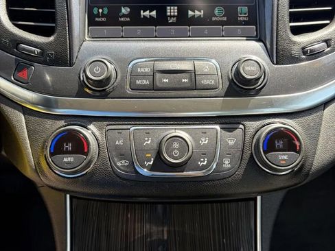 Used 2016 Chevrolet Impala LT w/ Leather Package FWD image 21