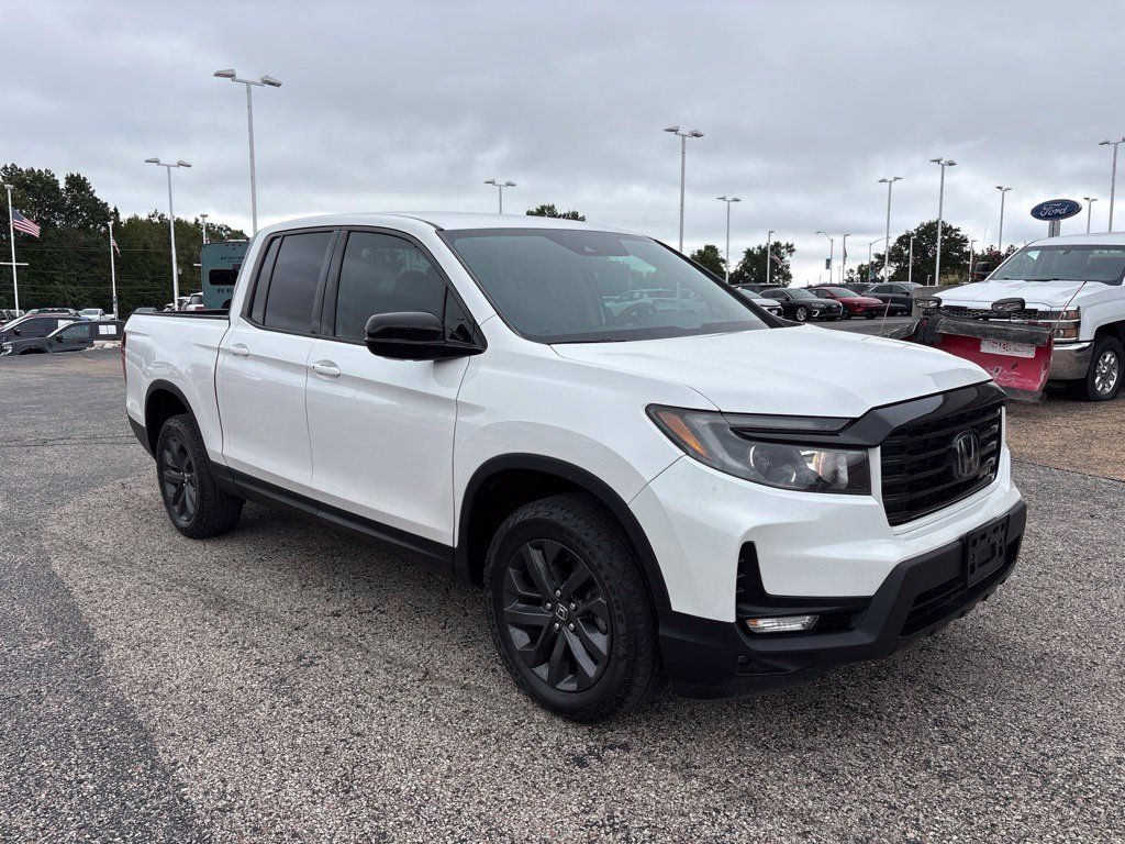 Used 2023 Honda Ridgeline Sport image 1