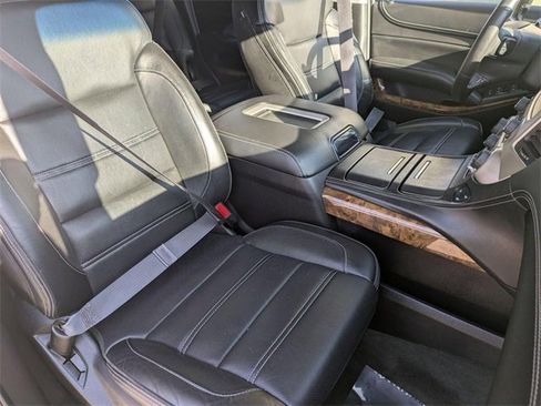 Used 2015 GMC Yukon Denali w/ Touring Package image 31