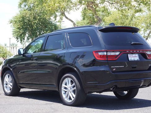 Used 2025 Dodge Durango GT AWD/4WD image 3