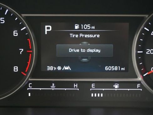 Used 2022 Kia Sorento S image 13