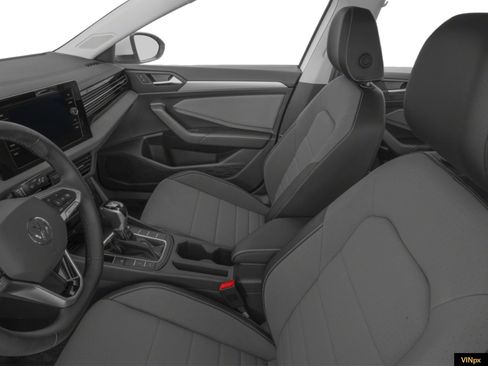 New 2025 Volkswagen Jetta SE image 6