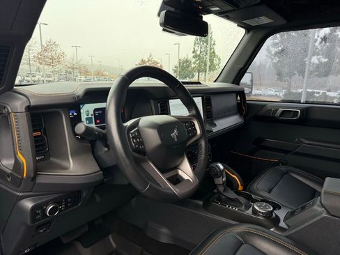 Certified 2024 Ford Bronco Badlands image 10