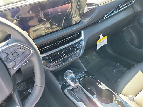 New 2026 Buick Envista Avenir image 19