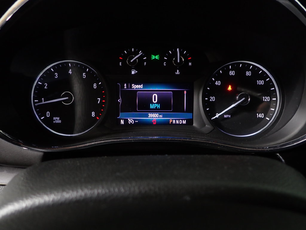 Used 2022 Buick Encore Preferred w/ Safety Package AWD/4WD image 23