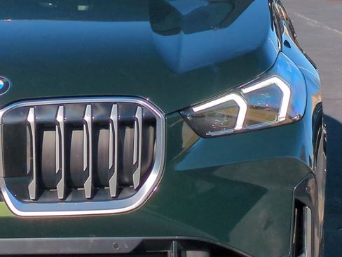 Used 2025 BMW X1 xDrive28i image 6