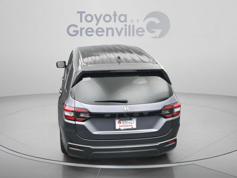 Used 2023 Honda Pilot LX image 11