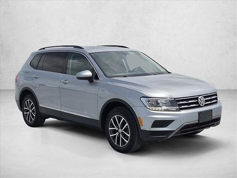 Used 2020 Volkswagen Tiguan S AWD/4WD image 3