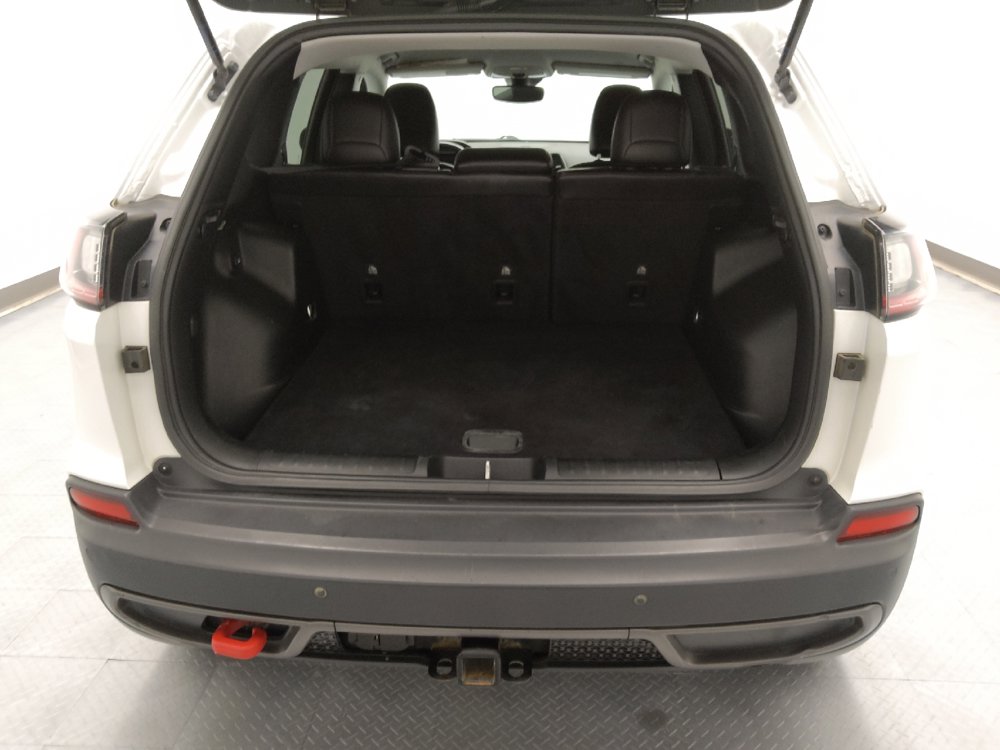 Used 2021 Jeep Cherokee Trailhawk w/ Trailer Tow Group AWD/4WD image 29