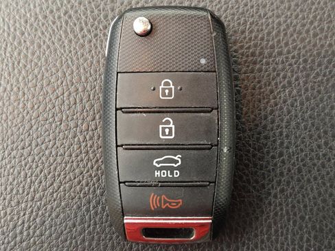 Used 2021 Kia Rio S FWD image 32