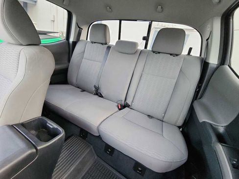 Used 2016 Toyota Tacoma SR5 image 23