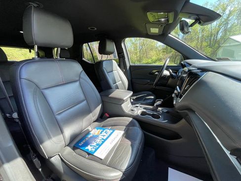 Certified 2023 Chevrolet Traverse RS AWD/4WD image 13