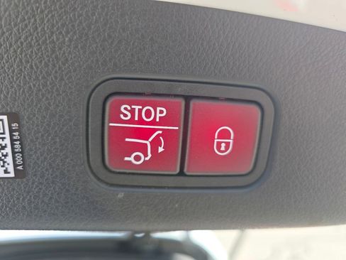 Used 2026 Mercedes-Benz GLC 300 4MATIC image 20