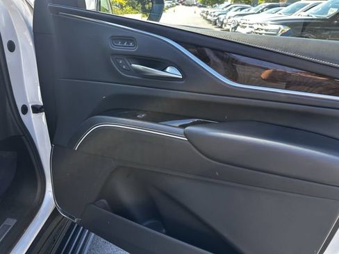 Used 2023 Cadillac Escalade Sport Platinum w/ LPO, ONYX Package AWD/4WD image 37