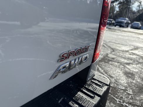 Used 2021 Honda Ridgeline Sport image 11