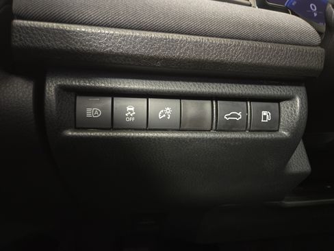 Used 2025 Toyota Camry LE FWD image 24