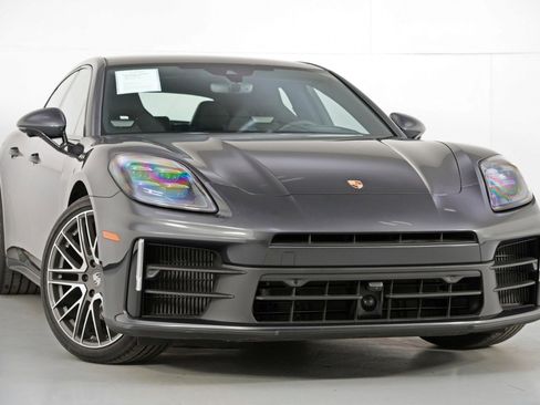 Used 2024 Porsche Panamera 4 image 4