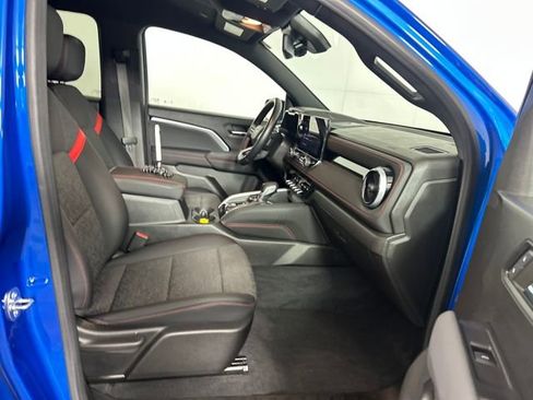 Used 2023 Chevrolet Colorado Z71 w/ Z71 Convenience Package 2 image 34