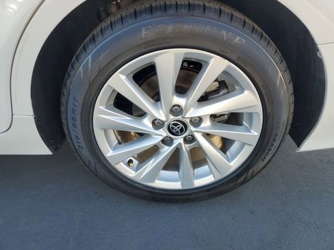 Used 2023 Toyota Camry LE image 27