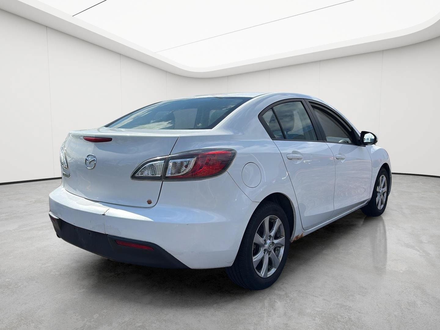 Used 2011 MAZDA MAZDA3 i Touring FWD image 12