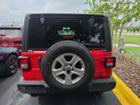Used 2022 Jeep Wrangler Unlimited Sport AWD/4WD image 6