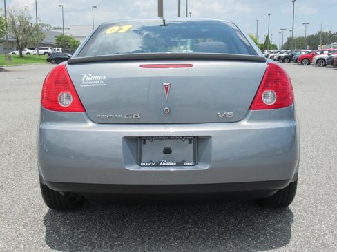 Used 2007 Pontiac G6 Sedan w/ Sport Package FWD image 6