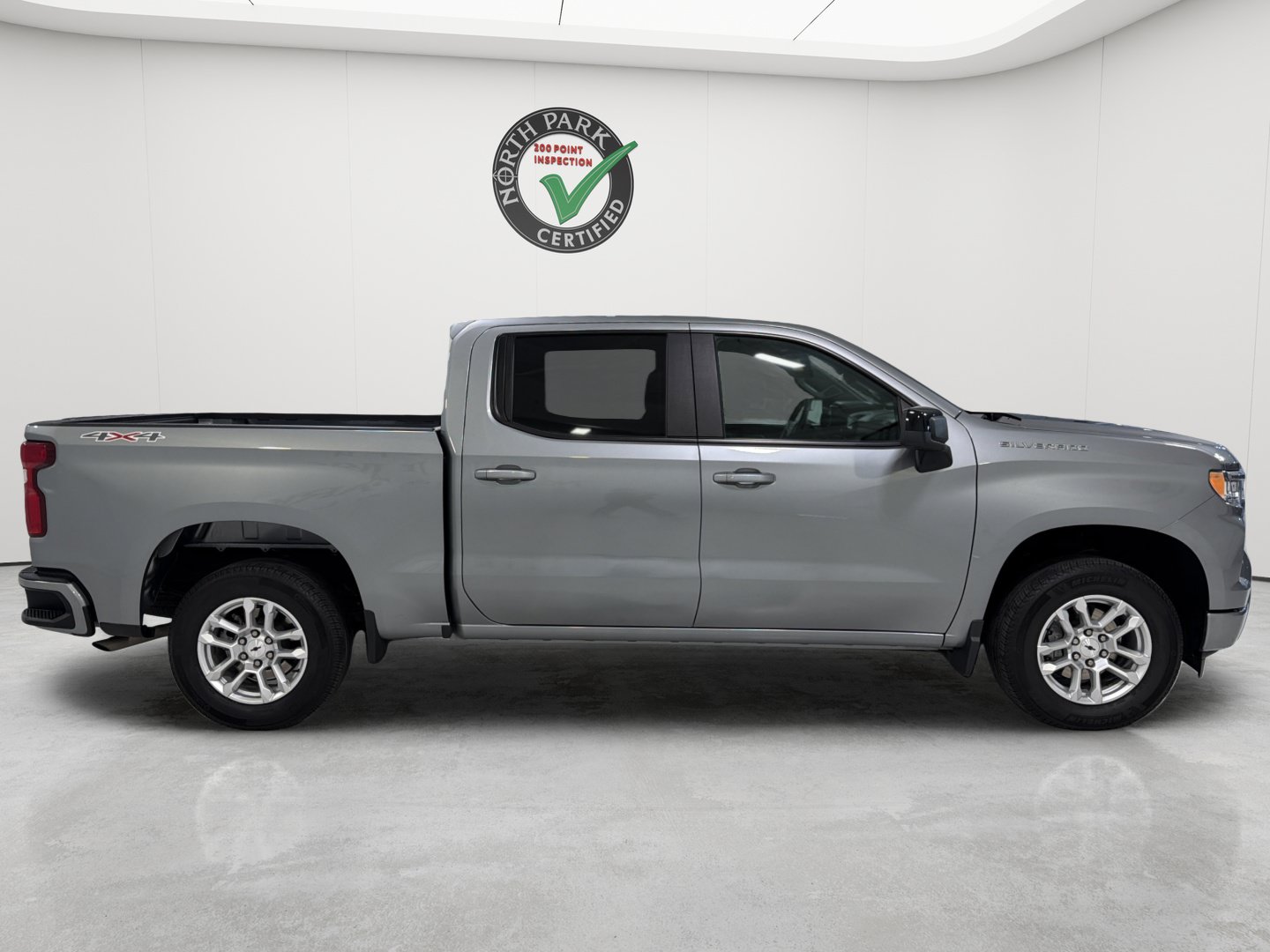Used 2026 Chevrolet Silverado 1500 RST AWD/4WD image 5