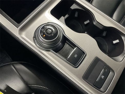 Used 2023 Ford Edge SEL image 27