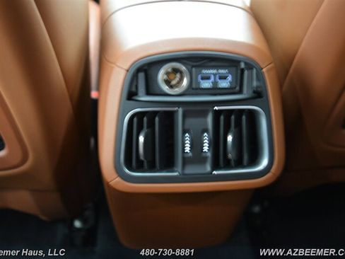 Used 2018 Maserati Levante S GranLusso image 25