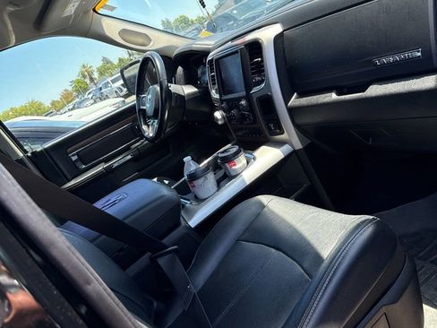 Used 2019 RAM 1500 Laramie RWD image 7