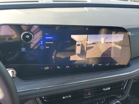 New 2026 Chevrolet Tahoe LT image 30