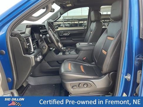 Certified 2022 GMC Sierra 1500 AT4 w/ AT4 Premium Package AWD/4WD image 9