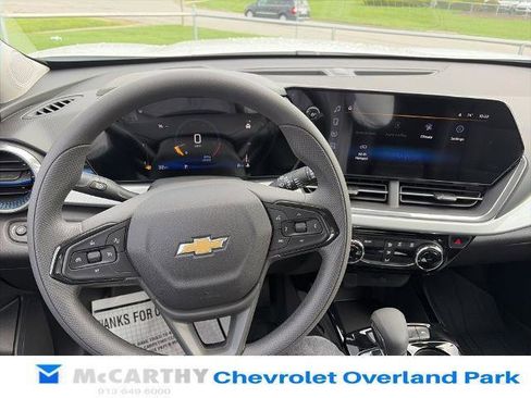 New 2026 Chevrolet Trax LT FWD image 22