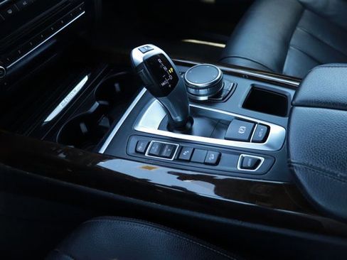 Used 2018 BMW X5 xDrive40e w/ Driving Assistance Package AWD/4WD image 18