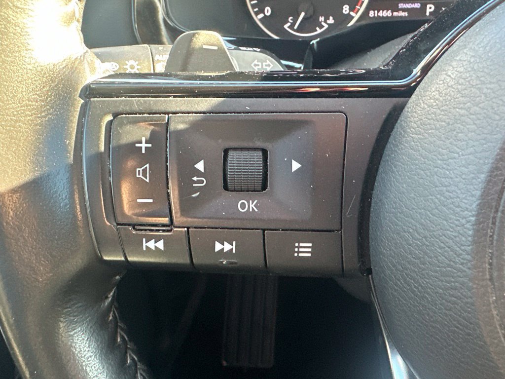 Used 2022 Nissan Pathfinder SL w/ Cargo Package FWD image 20