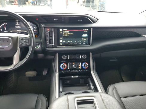 Used 2022 GMC Yukon Denali image 13