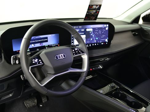 New 2026 Audi Q3 quattro 2.0T image 4