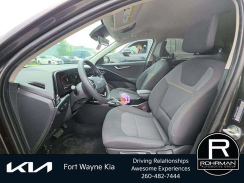 Certified 2026 Kia Niro LX FWD image 8