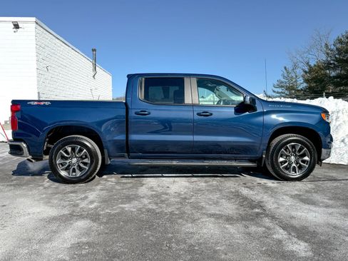 Certified 2023 Chevrolet Silverado 1500 LT image 9