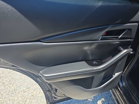 Certified 2025 MAZDA CX-30 AWD 2.5 S w/ Preferred Package image 16
