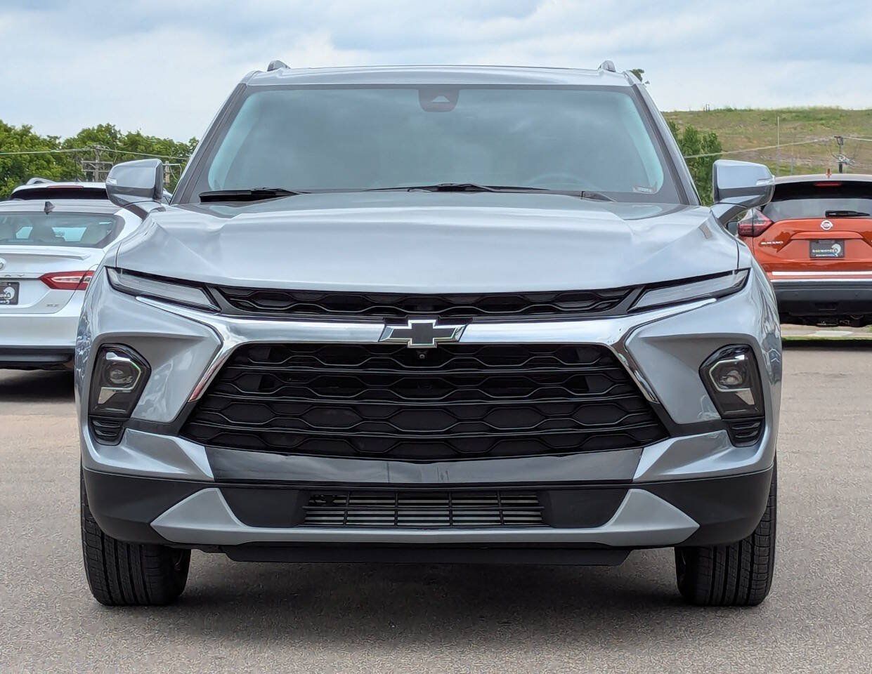 Used 2024 Chevrolet Blazer LT w/ Sound & Technology Package AWD/4WD image 6