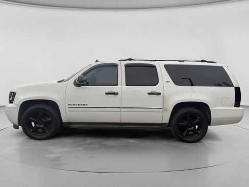 Used 2011 Chevrolet Suburban LTZ AWD/4WD image 2