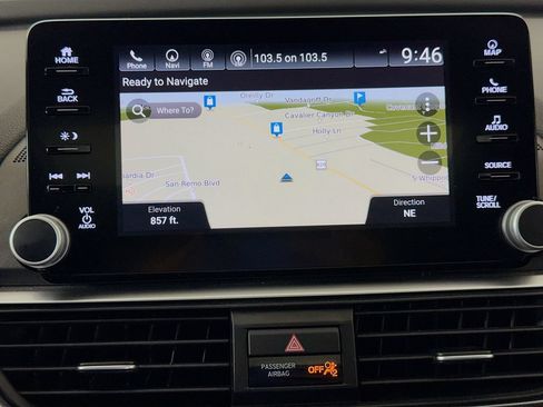 Used 2019 Honda Accord Touring image 13