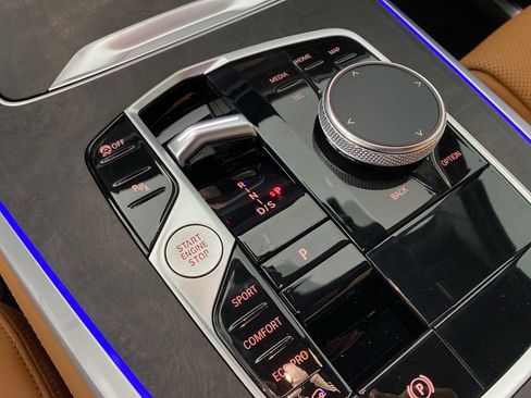 Certified 2024 BMW X5 xDrive40i w/ Parking Assistance Package image 22