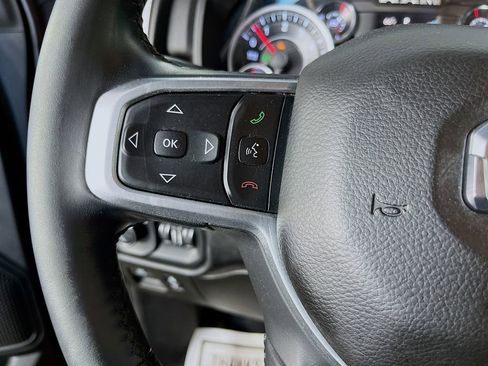 Used 2019 RAM 1500 Big Horn AWD/4WD image 14