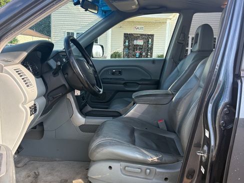 Used 2005 Honda Pilot EX-L image 9