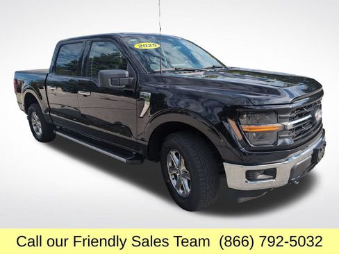 Used 2025 Ford F150 XLT w/ Equipment Group 301A Standard AWD/4WD image 7