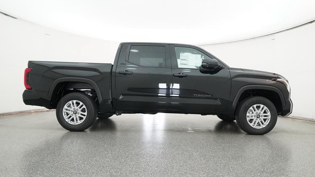 New 2025 Toyota Tundra SR5 w/ SR5 Convenience Package AWD/4WD image 30