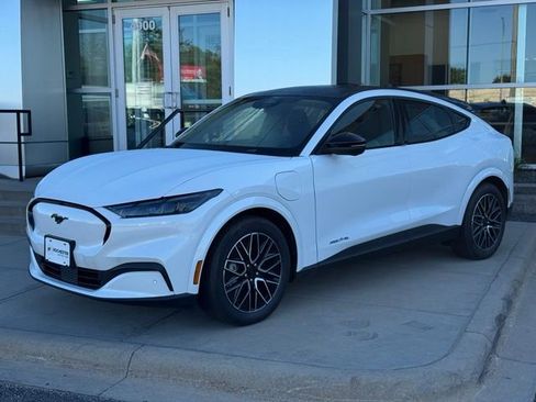 New 2025 Ford Mustang Mach-E Premium image 30